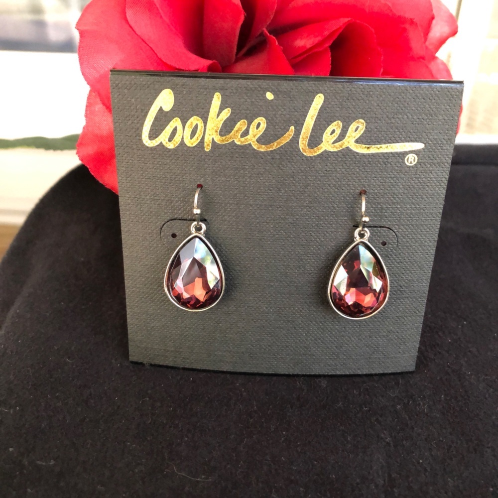 NWT Cookie Lee Teardrop Earrings —#097